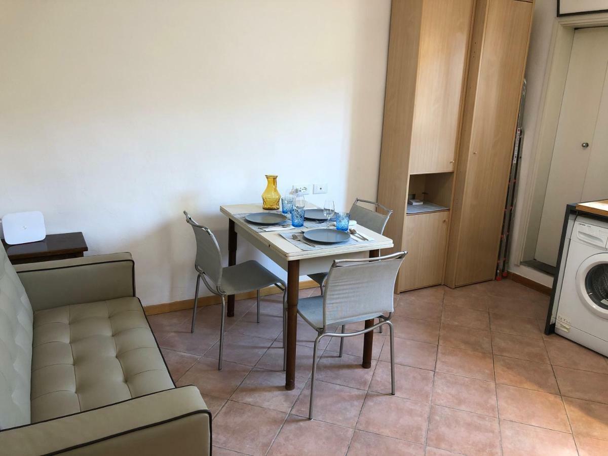 Piaggione Apt, Galante In Apartamento *